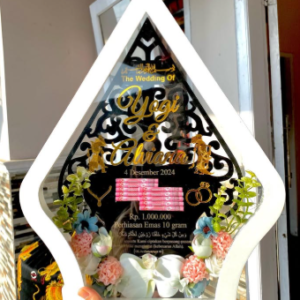 Mahar Gunungan Wayang Akrilik
